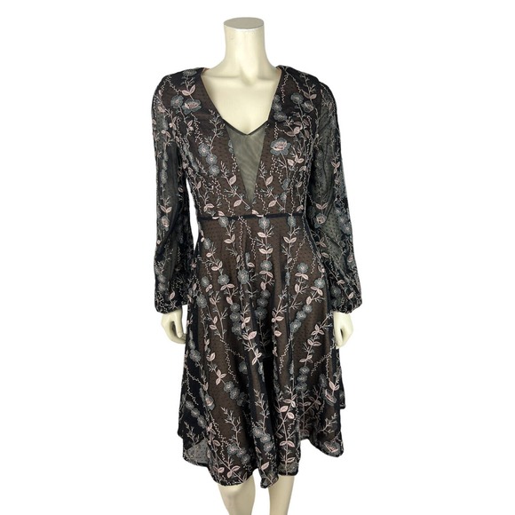 Dress the Population Dresses & Skirts - NEW Dress the Population Floral Embroidered Dress S Mesh Sabrina Black Cocktail